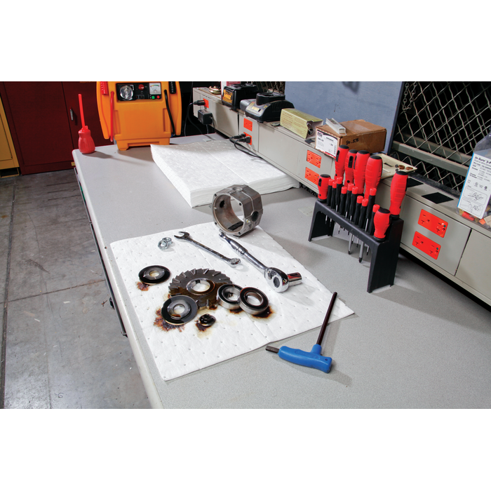 Oil-Only Defender¨ Pads