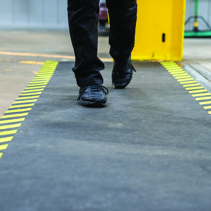 Floor Grabber® High Traffic Hi-Viz Mat