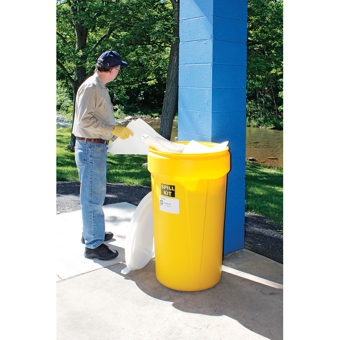 Oil-Only 55-Gallon Spill Kit